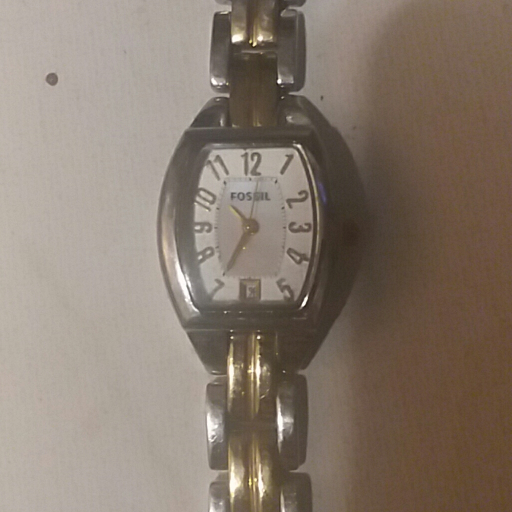 Fossil watch